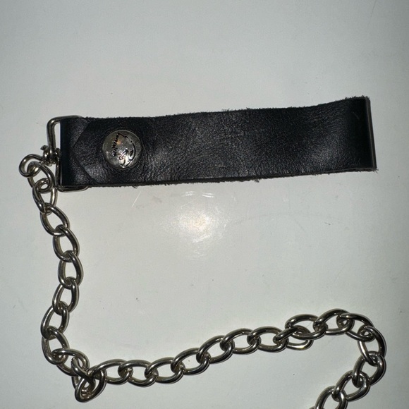 Men Leather Card Holder That Attaches To Belt . - Picture 3 of 4